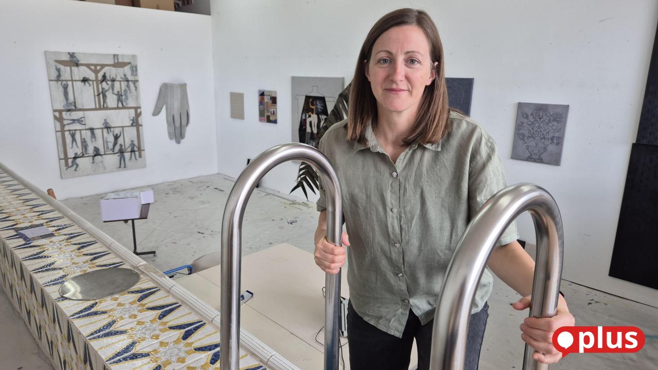Künstlerin Jasmin Schmidt: Inspiration zwischen Pool und Burgblick
