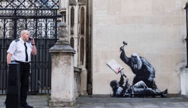 Der Tag: Neues Banksy-Werk kritisiert Vorgehen bei Palästina-Protesten