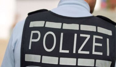 Schlossgarten in Stuttgart: 25-Jähriger ausgeraubt – Polizei sucht Zeugen - Stuttgart