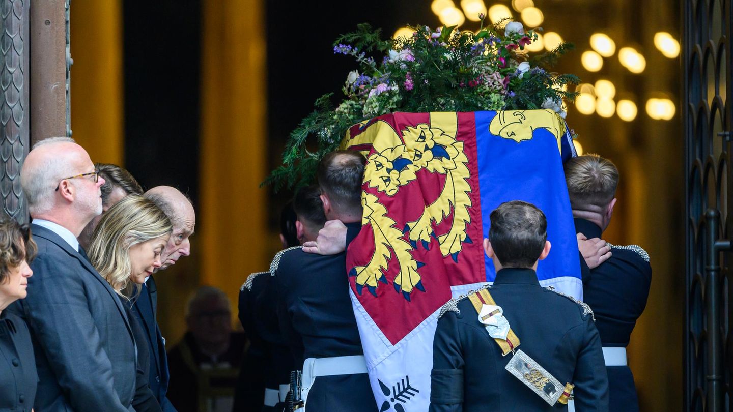 Herzogin von Kent: Ihr Sarg ist in der Westminster-Kathedrale eingetroffen