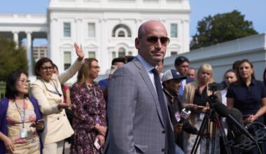 Charlie Kirk: Trump-Berater Stephen Miller droht Kritikern von Charlie Kirk