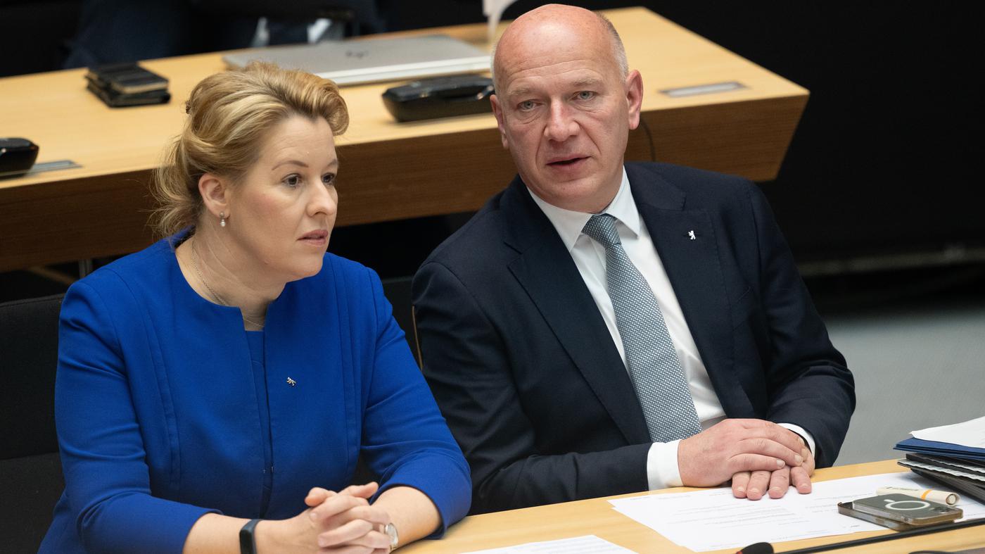 Schwarz-Rot weit von Mehrheit entfernt – SPD nur noch auf Platz fünf