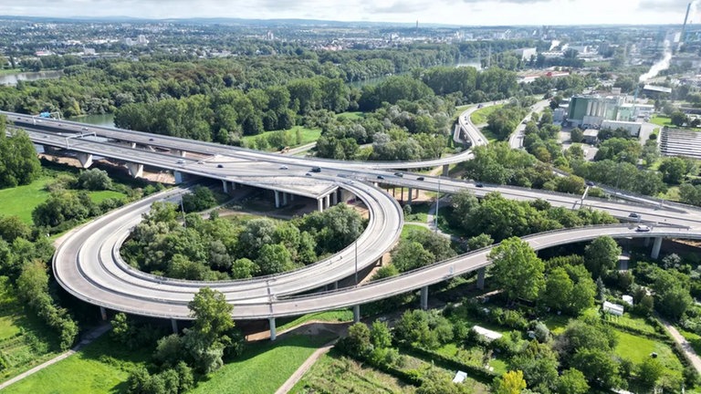 Anschlussstelle A643 in Mainz-Mombach droht Vollsperrung