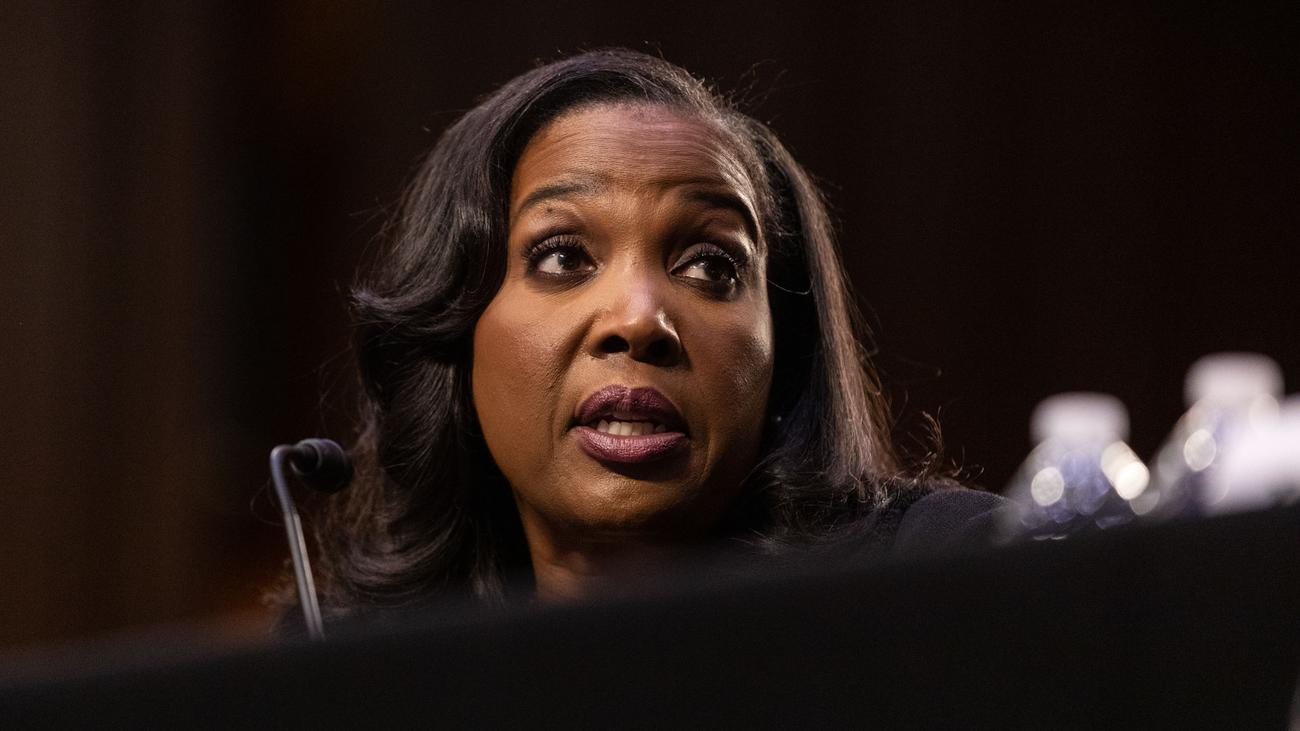Fed-Gouverneurin: US-Regierung ruft Supreme Court wegen Entlassung von Lisa Cook an