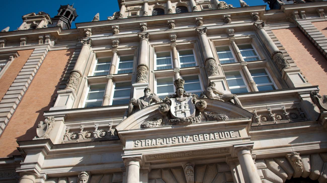 Krankenschwester vor Gericht: In Haft würde sie das Sorgerecht für ihr Kind verlieren, sagte sie