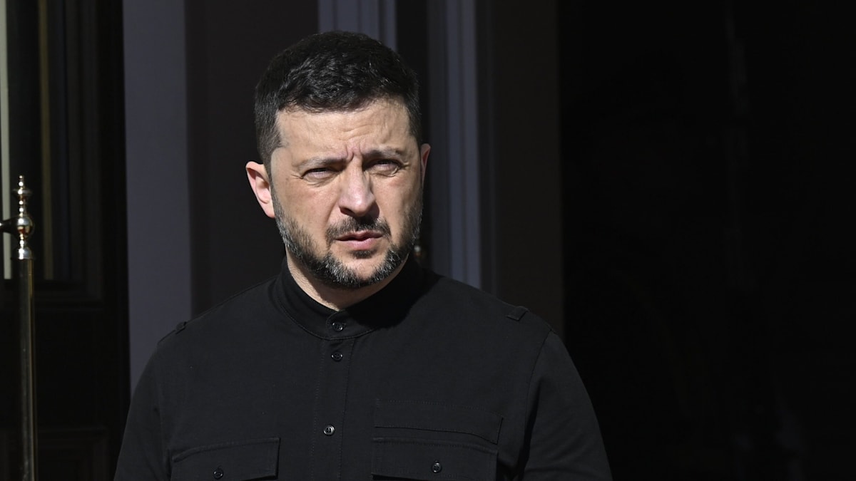 Vor Parlamentswahl: Selenskyj sanktioniert prorussische Politiker in Moldau