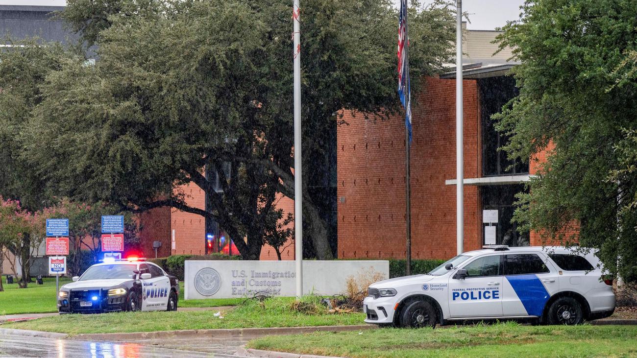 Texas: Tote und Verletzte nach Schüssen in ICE-Zentrale