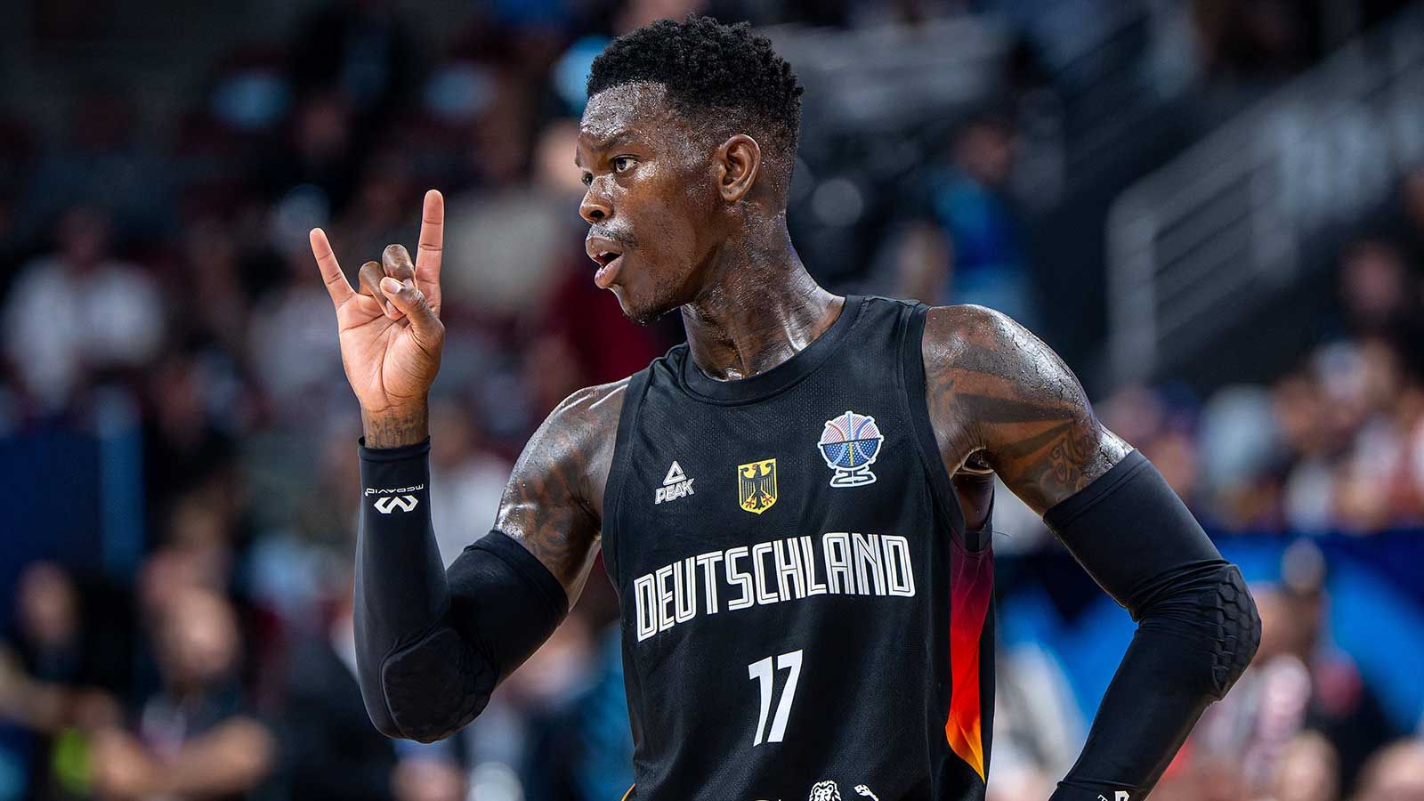"Das ist nicht gut genug für dich?!" Dennis Schröder stinksauer auf deutsche Basketball-Legende für Live-Kommentar im TV beim EM-Finale