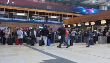 Cyberangriff vor Tagen - Check-in am Flughafen Berlin weiter eingeschränkt