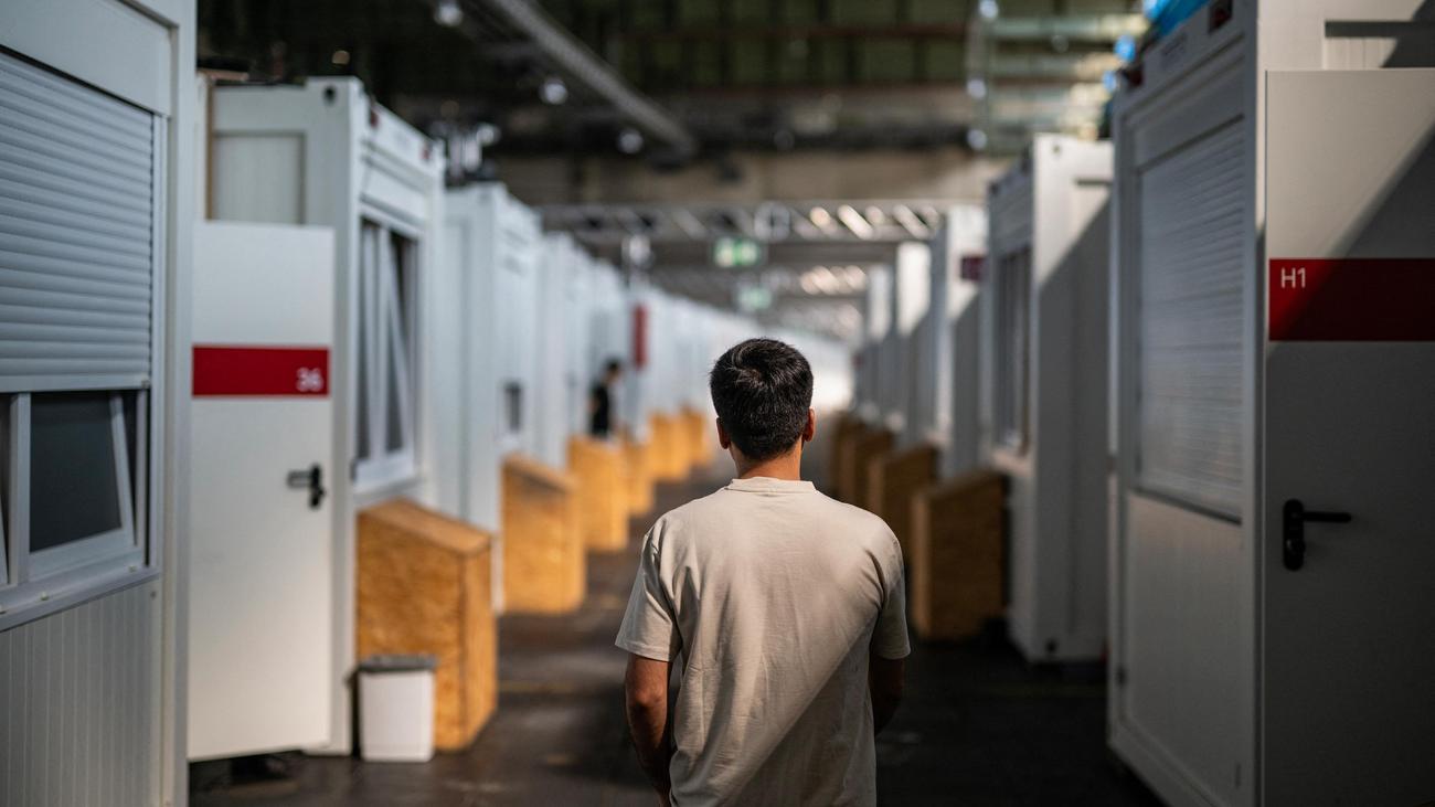 Asylverfahren: Anerkennungsquote von Asylsuchenden sinkt deutlich