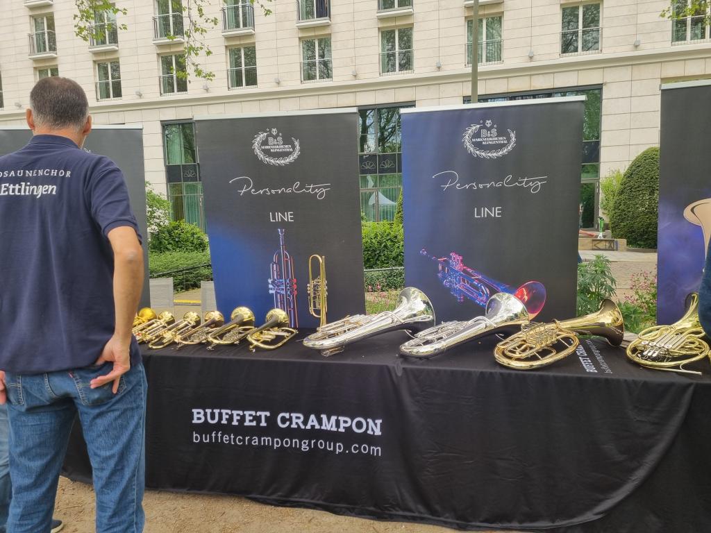 Auch 1. Hilfe für Instrumente ist vor Ort © Karola Richter