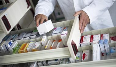 Gesundheitswesen: Warken bekräftigt Pläne zu Medikamentenabgabe in Apotheken