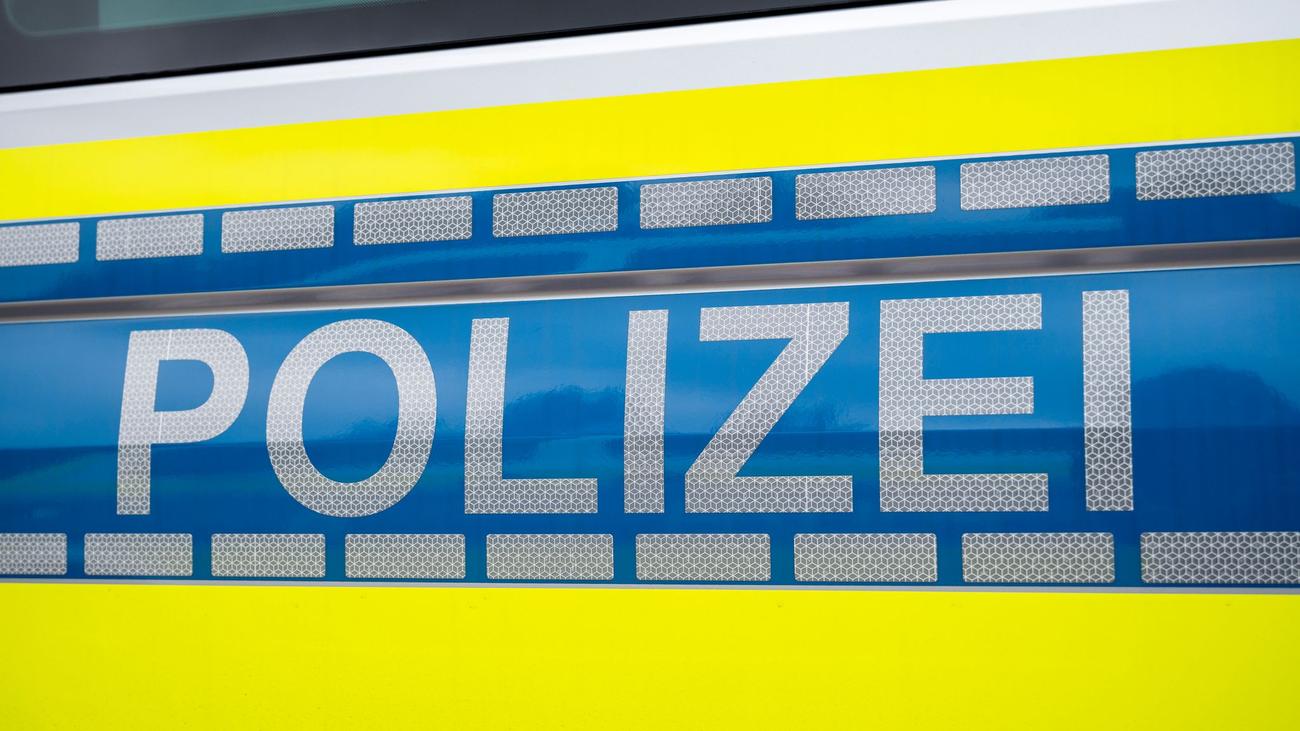 Polizei: Chemikalienfund in Hamburg – Einsatz bei 18-Jährigem