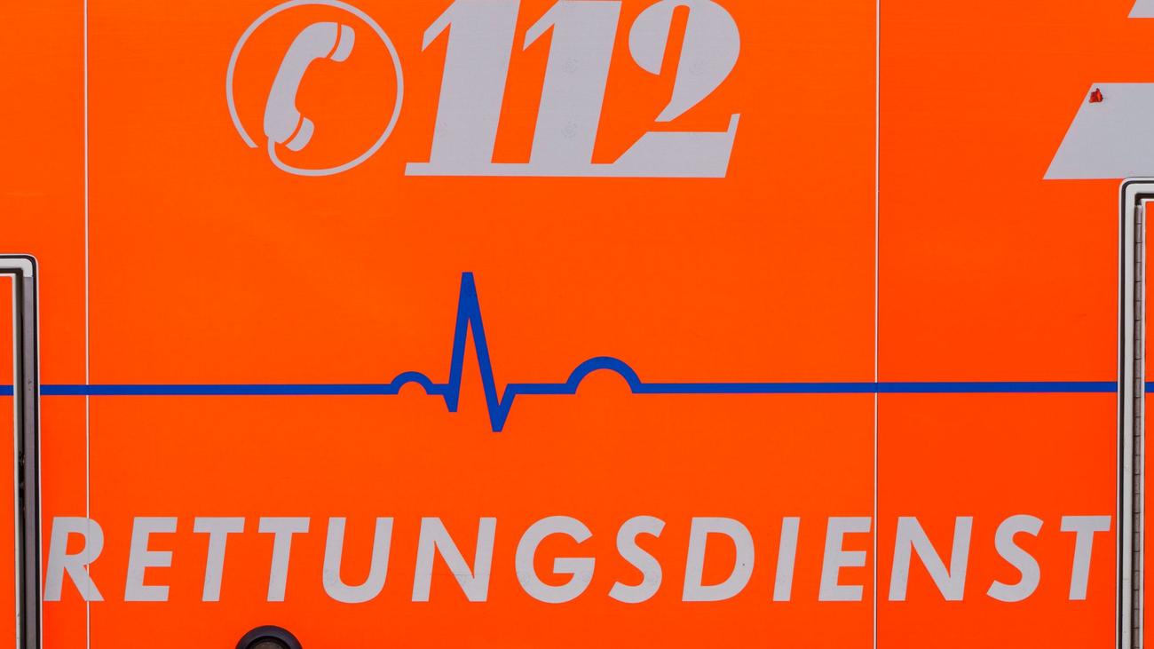 Region Hannover: Motorrad überschlägt sich – Fahrer lebensgefährlich verletzt