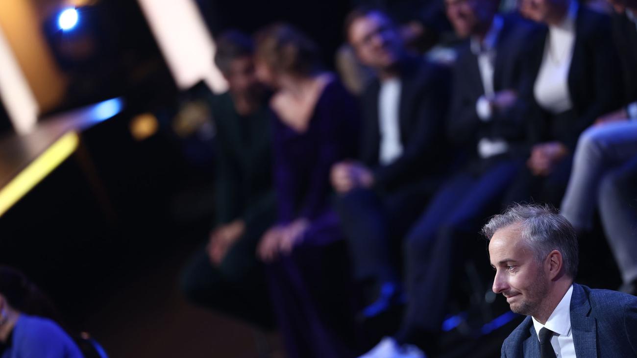 Ausstellung in Berlin: Antisemitismus-Debatte - Böhmermann sagt Rapper-Auftritt ab