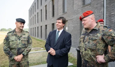 Für eine sichere Zukunft: Minister Optendrenk eröffnet Bundesbautagung in Münster