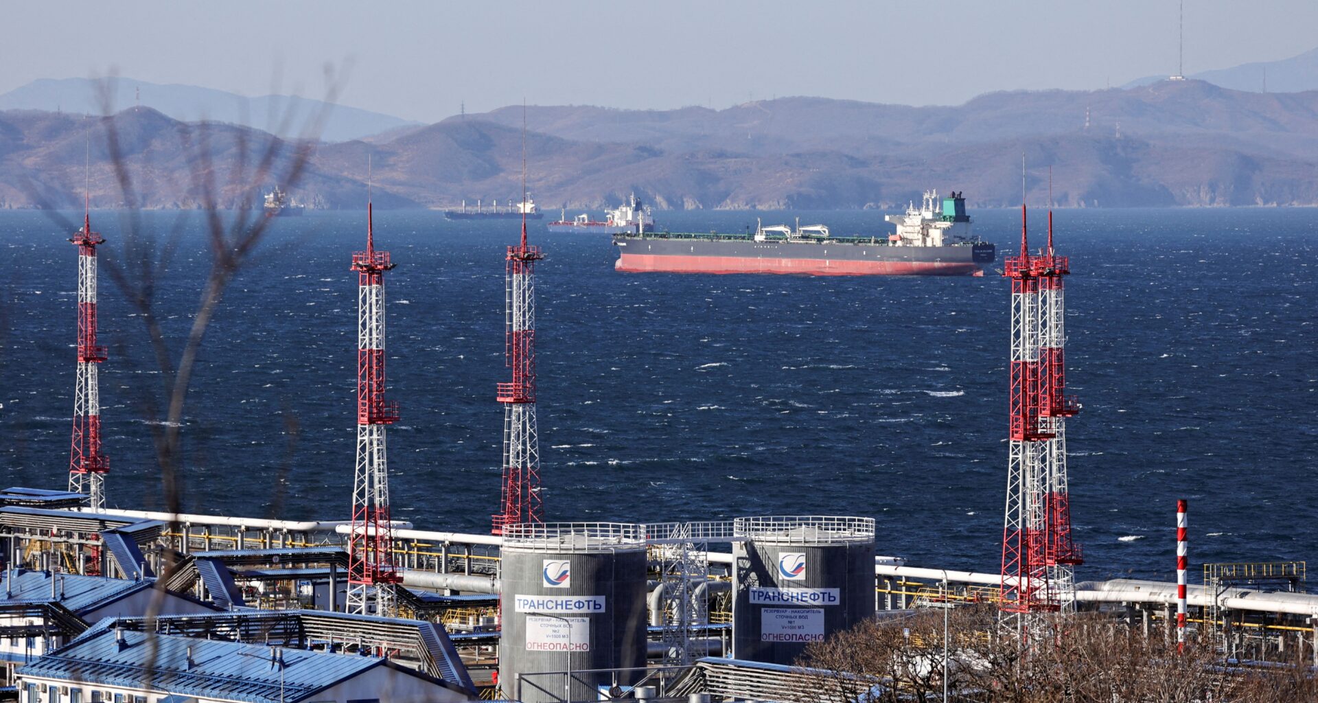 USA und Europa treiben trotz Sanktionen weiterhin Milliardenhandel mit Russland