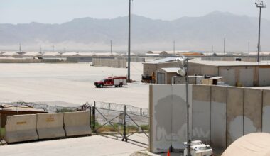 Trump spricht mit Afghanistan über Rückgewinnung des Stützpunkts Bagram