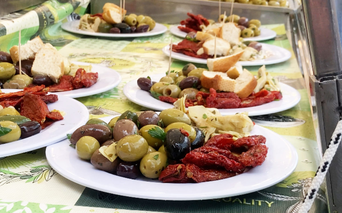 Italienisches Essen, Getränke, Gefühle: Das erste Festa Italica Bayreuth. © bt-Redaktion