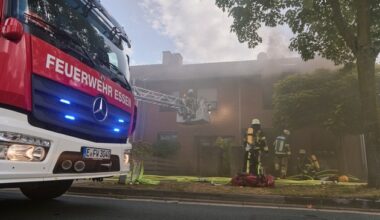 FW-E: Ausgedehnter Kellerbrand in einem Einfamilienhaus