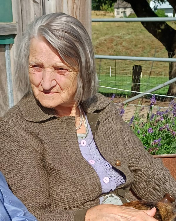 Die Polizei sucht derzeit nach Renate Vera Hilker (86). - © Polizei