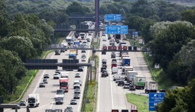 A1 in Hamburg bis Montagmorgen voll gesperrt | Niedersachsen