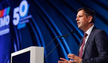 Kriselnde Industrie sieht Wege zu Investitionen und Jobs | Niedersachsen