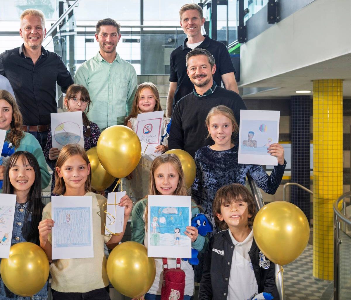 500 weitere Kinder starten Schwimmkurse
