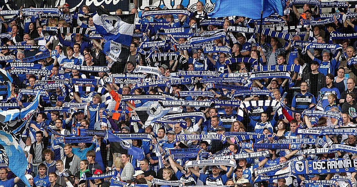 Jetzt gewinnen: Tickets für Arminia Bielefelds Heimspiel gegen FC Schalke 04