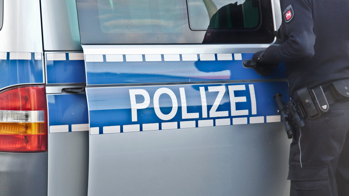 Radfahrer in Braunschweig verletzt: Verursacher flüchtet
