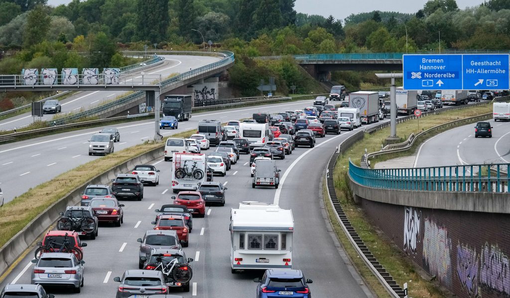 A7: Elbtunnel dicht – die Staulage auf den Autobahnen