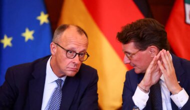 Friedrich Merz besucht Münster: Symbolik und Emotionen - Politik