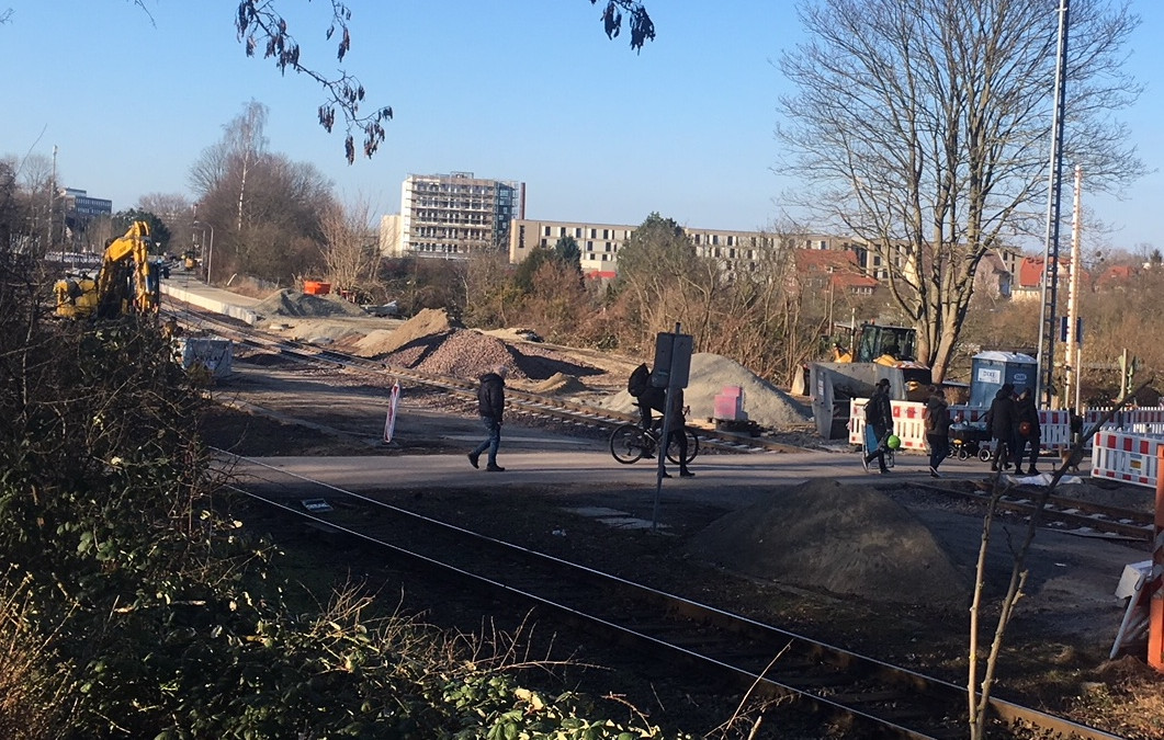 Braunschweig: Schnellere Öffnung des Bahnübergangs Grünewaldstraße möglich?