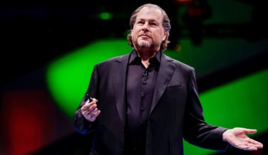 Wegen KI: Tech-Riese streicht Tausende Stellen – Support-Mitarbeiter halbiert | Geld