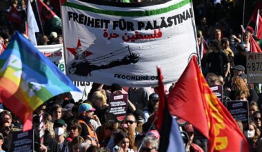 Berlin und Düssdeldorf: Proteste gegen Gazakrieg mit Tausenden Teilnehmern - Politik