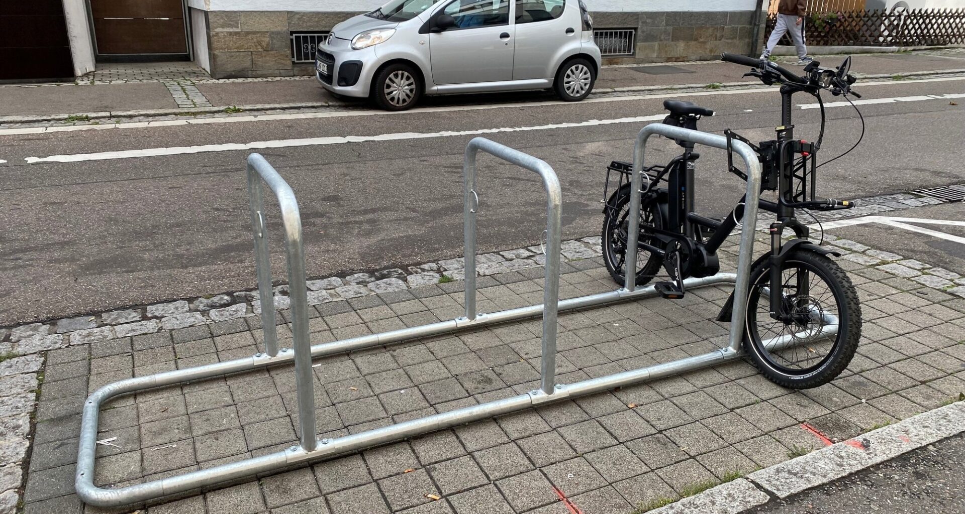 Ärger um Radbügel auf Auto-Parkplatz in Fellbach: Stadt verweist auf Vorteile - Nachrichten aus Fellbach