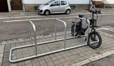 Ärger um Radbügel auf Auto-Parkplatz in Fellbach: Stadt verweist auf Vorteile - Nachrichten aus Fellbach