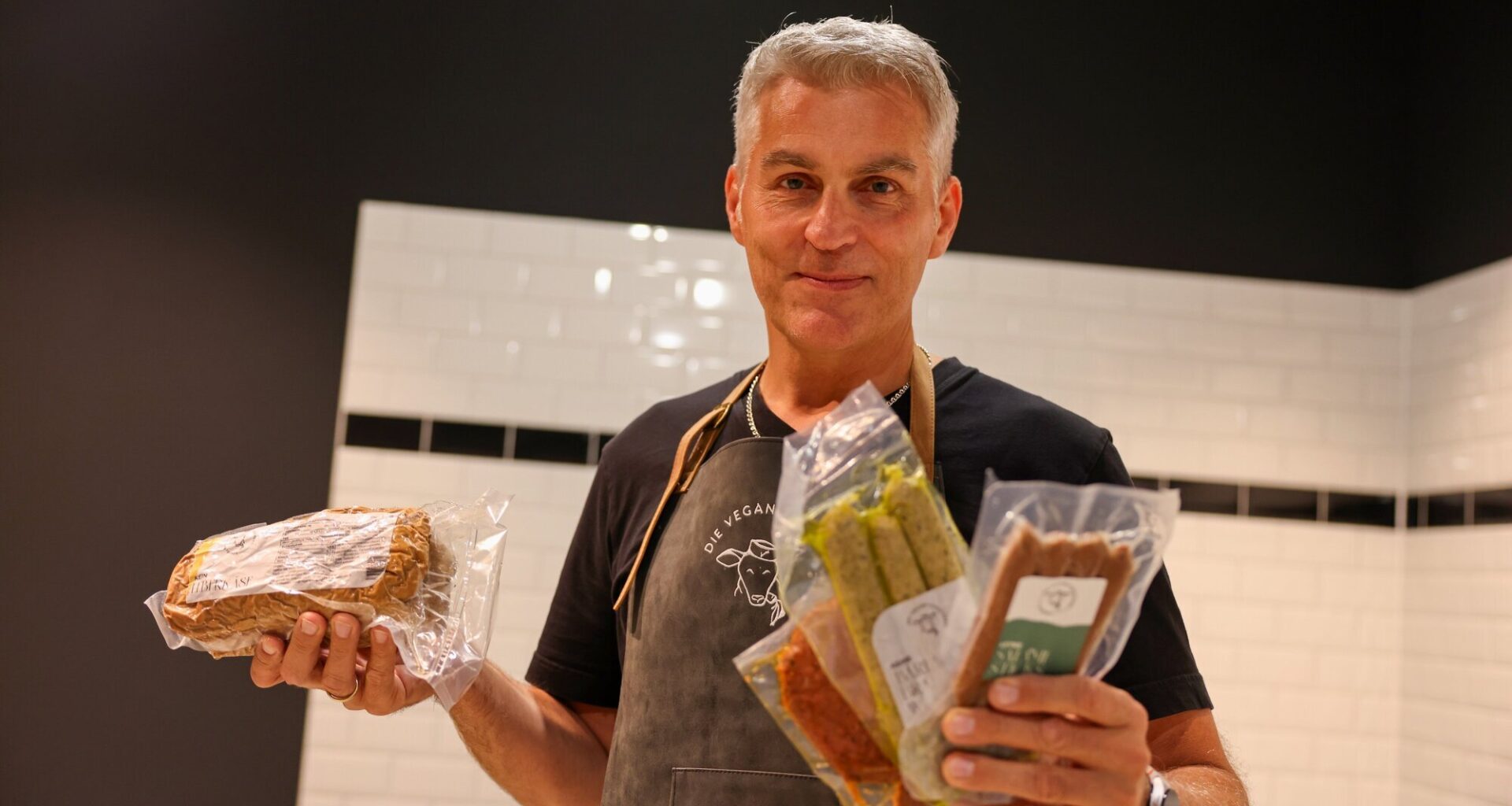 „Stuttgart ist reif für eine Filiale“: Backnanger eröffnet vegane Fleischerei - Nachrichten aus Stuttgart