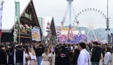 Brennende Fritteuse löst Feuerwehr-Einsatz auf Wasen aus - Nachrichten aus Stuttgart
