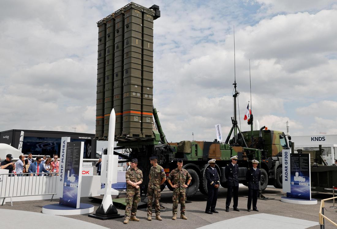 Das französisch-italienische Luftabwehr-System SAMP-T während der International Paris Air Show
