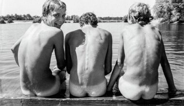 Berlin geht baden (7): Ganz ohne Tuch ins Becken
