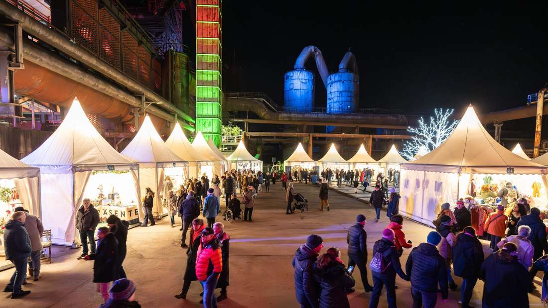Der Lichtermarkt 2024 im Landschaftspark Nord in Duisburg.
