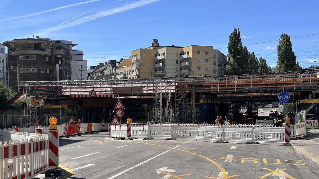 Baustelle an der Eisenbahnbrücke an der Lindwurmstraße