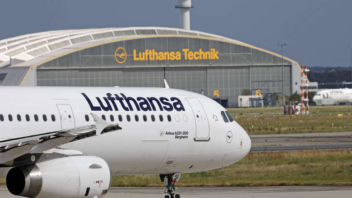 Auch Reisende an drei NRW-Flughäfen wären betroffen