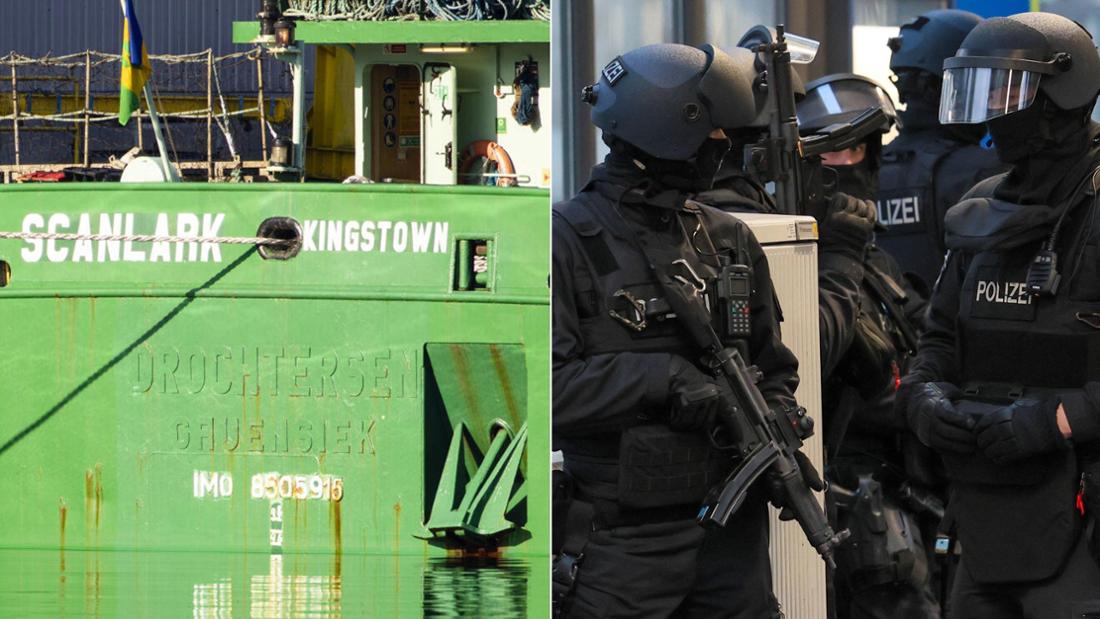 Heck eines Frachters, Polizei in voller Montur 