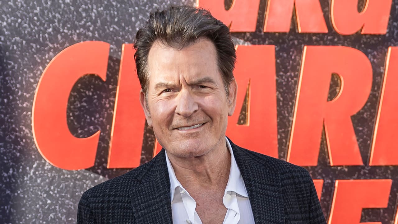 Charlie Sheen packt in Netflix-Doku aus: Er hatte Sex mit Männern | Unterhaltung