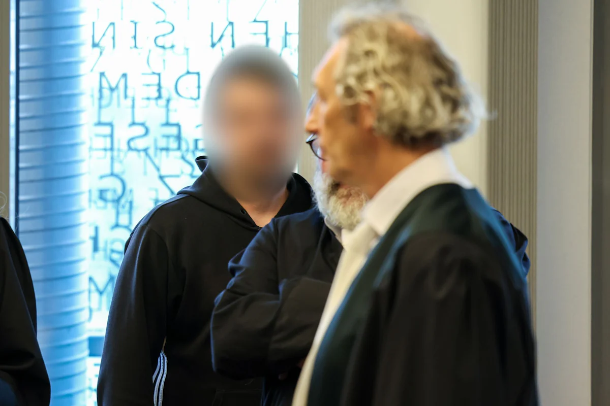 Brandstiftungen - Kommissariatsleiter nach Ermittlungspanne versetzt - Panorama