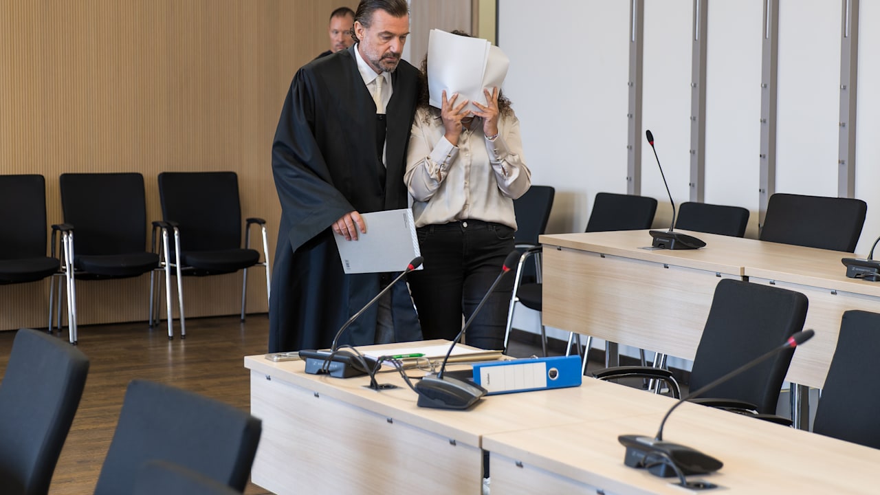 Prozess um Mord in Essen: Ehefrau tötete junge Geliebte ihres Mannes | Regional