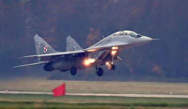 Nato schickt Mehrzweckflugzeug: Polnische Kampfjets wegen russischem Großangriff auf die Ukraine aufgestiegen