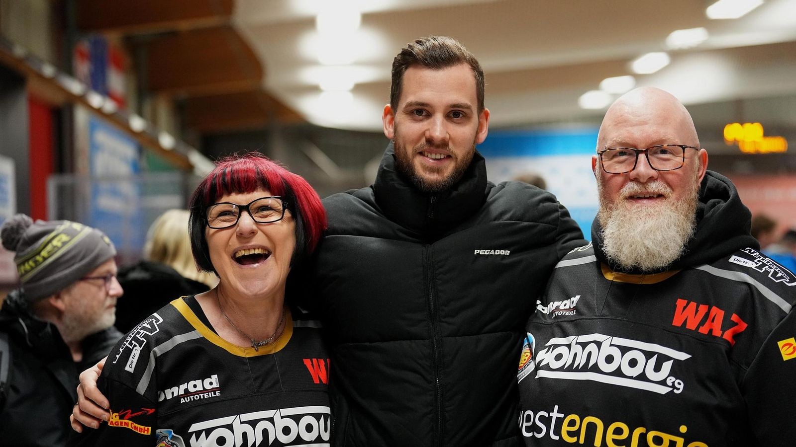 Moskitos-Leistungsträger spielt weiter in Essen Eishockey